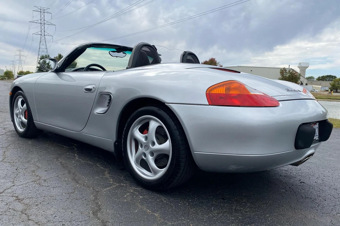 2001 Porsche 986 Boxster S - Image 4 of 31