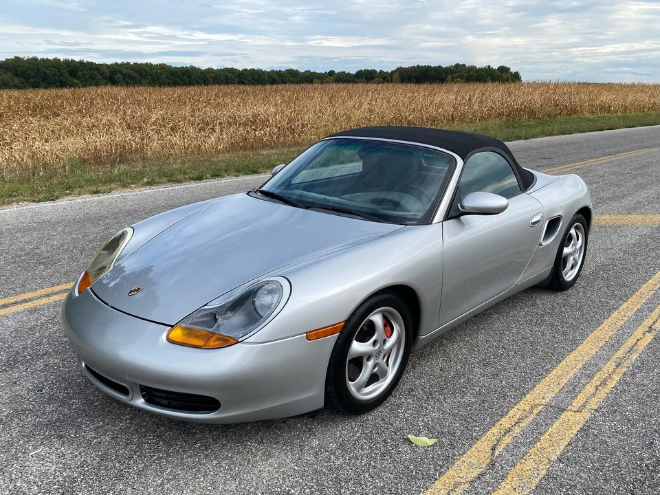 2001 Porsche 986 Boxster S - Image 22 of 31