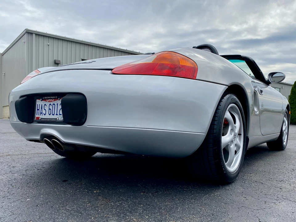 2001 Porsche 986 Boxster S - Image 12 of 31