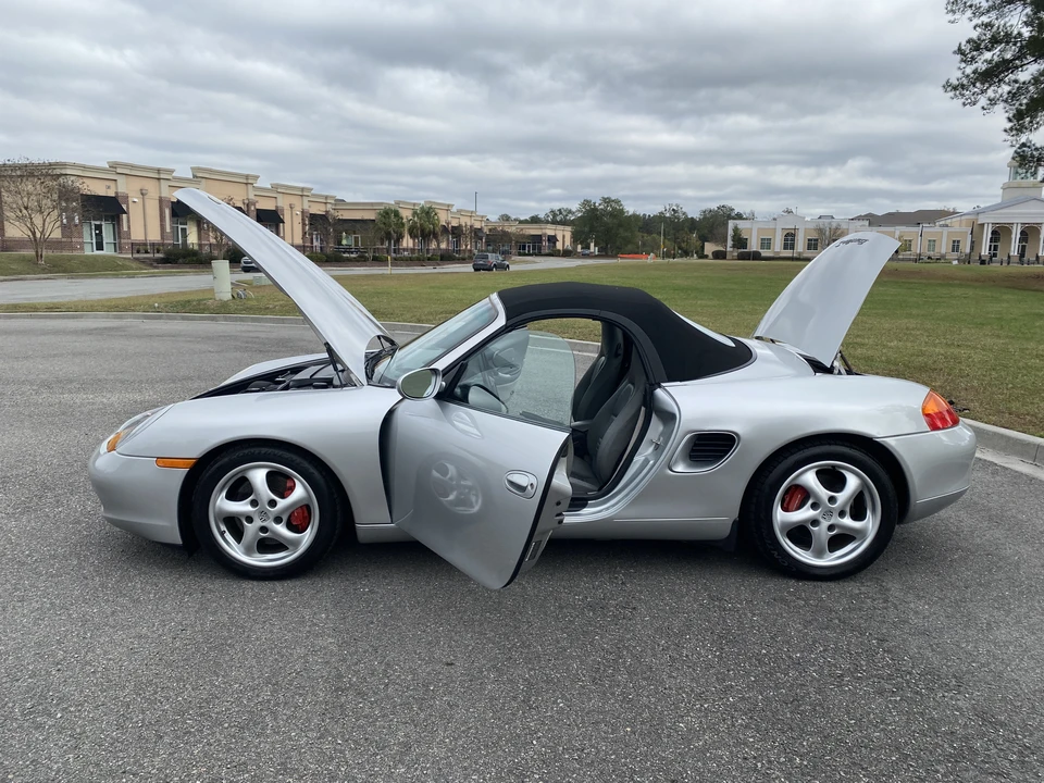 2001 Porsche 986 Boxster S - Image 19 of 31
