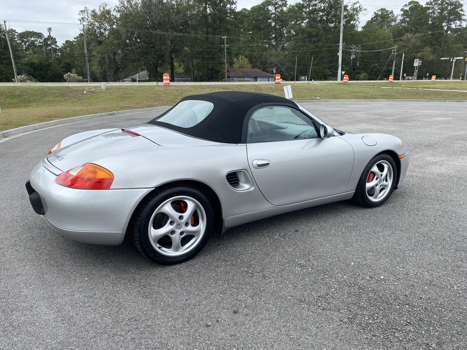 2001 Porsche 986 Boxster S - Image 6 of 31