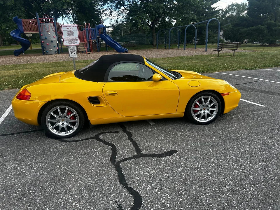 2001 Porsche 986 Boxster S - Image 16 of 31