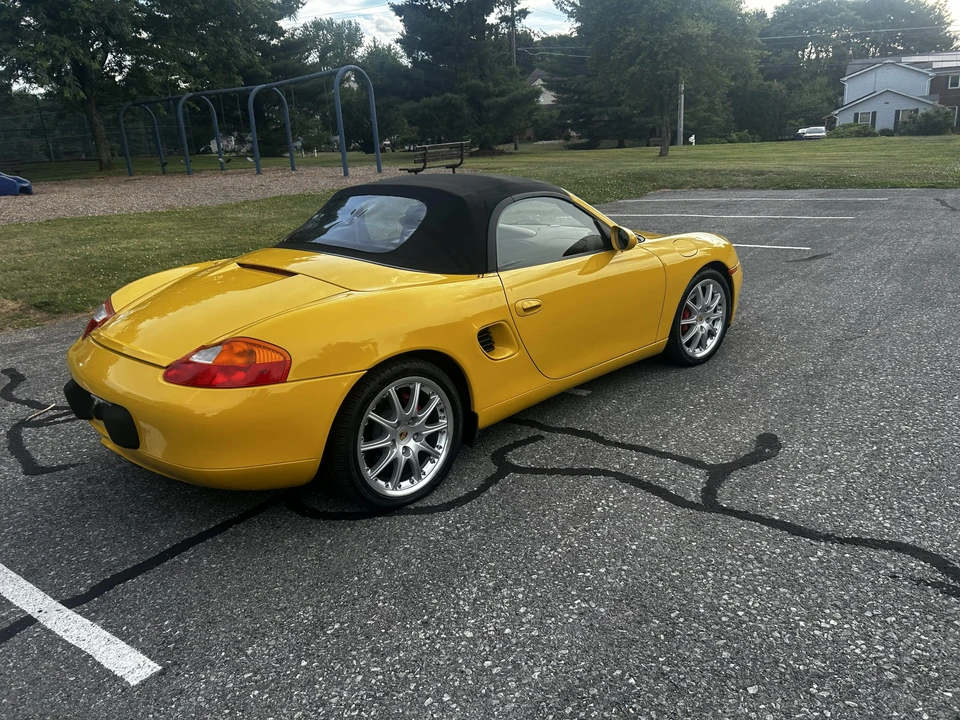 2001 Porsche 986 Boxster S - Image 15 of 31