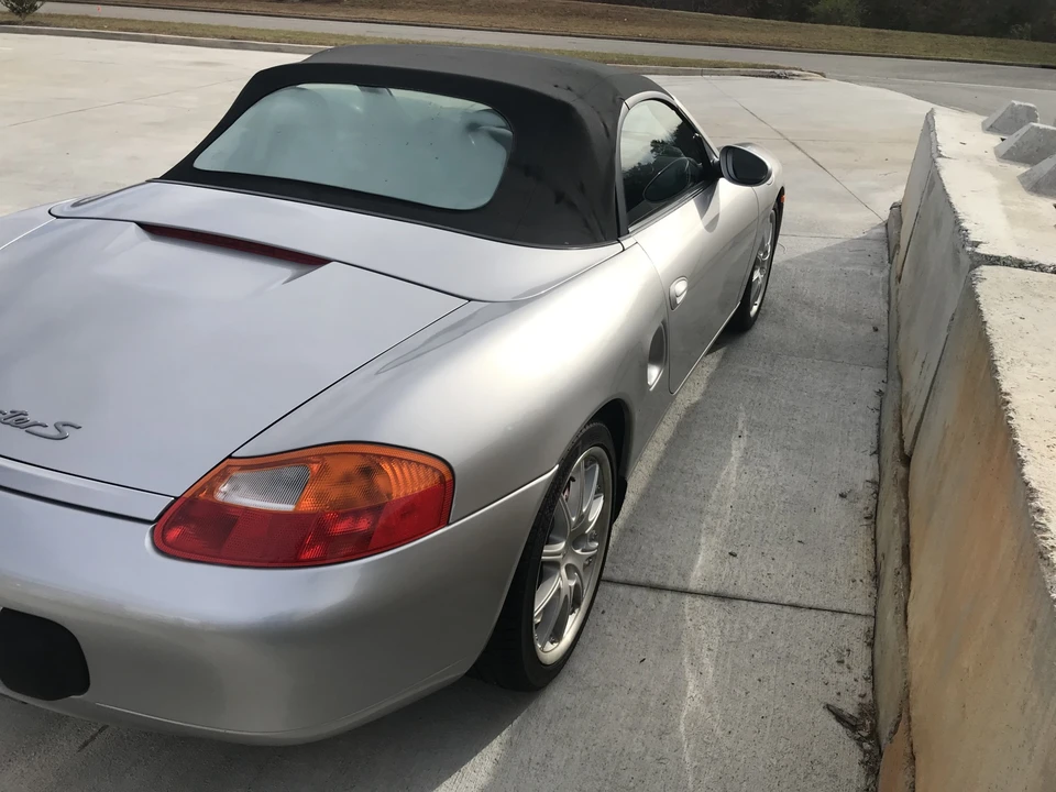 2001 Porsche 986 Boxster S - Image 18 of 31