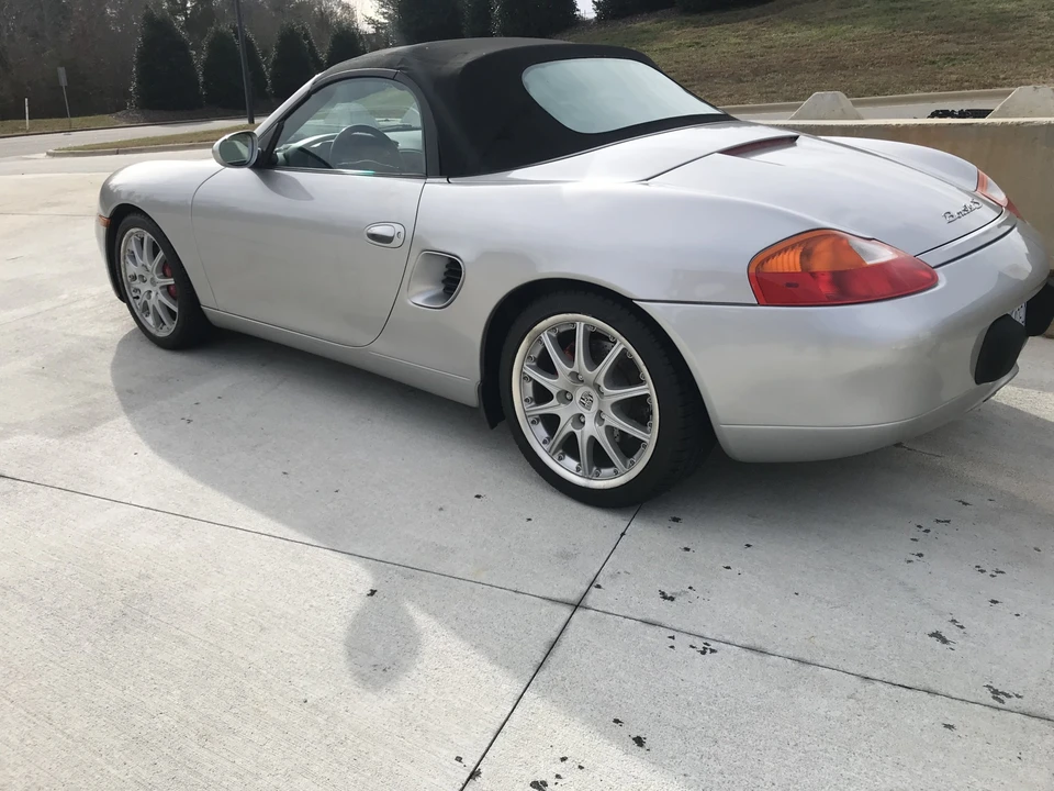 2001 Porsche 986 Boxster S - Image 11 of 31