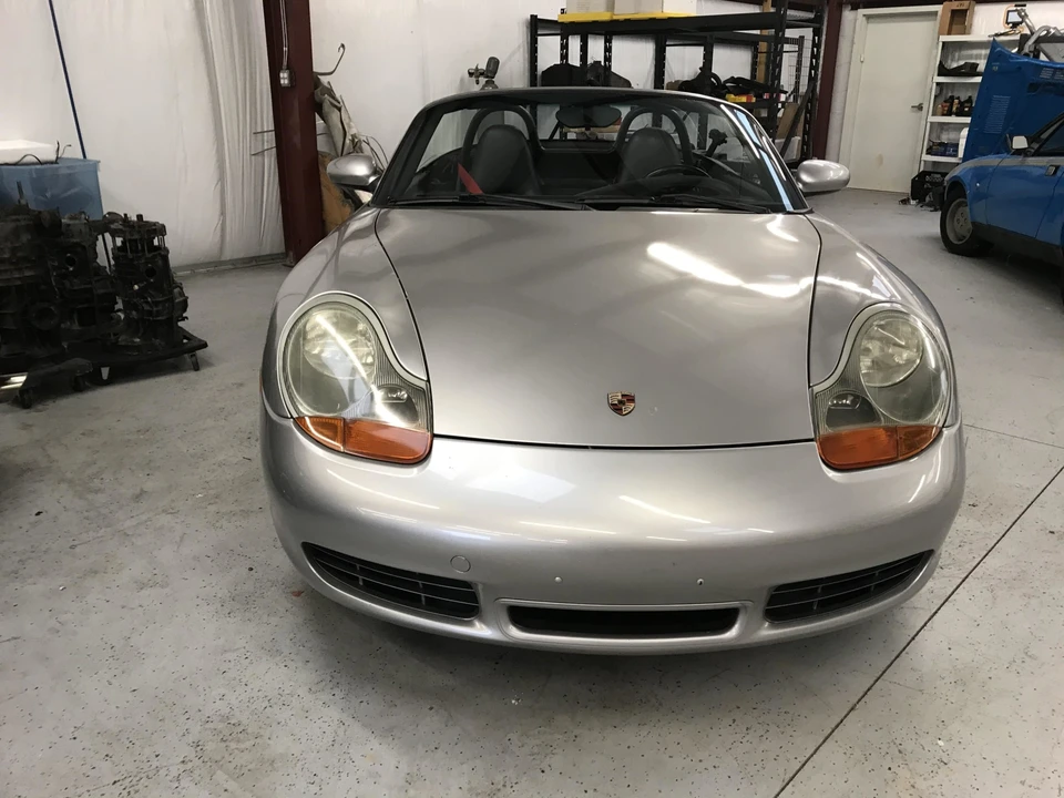 2001 Porsche 986 Boxster S - Image 15 of 31