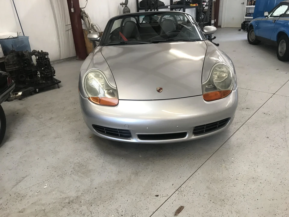 2001 Porsche 986 Boxster S - Image 14 of 31