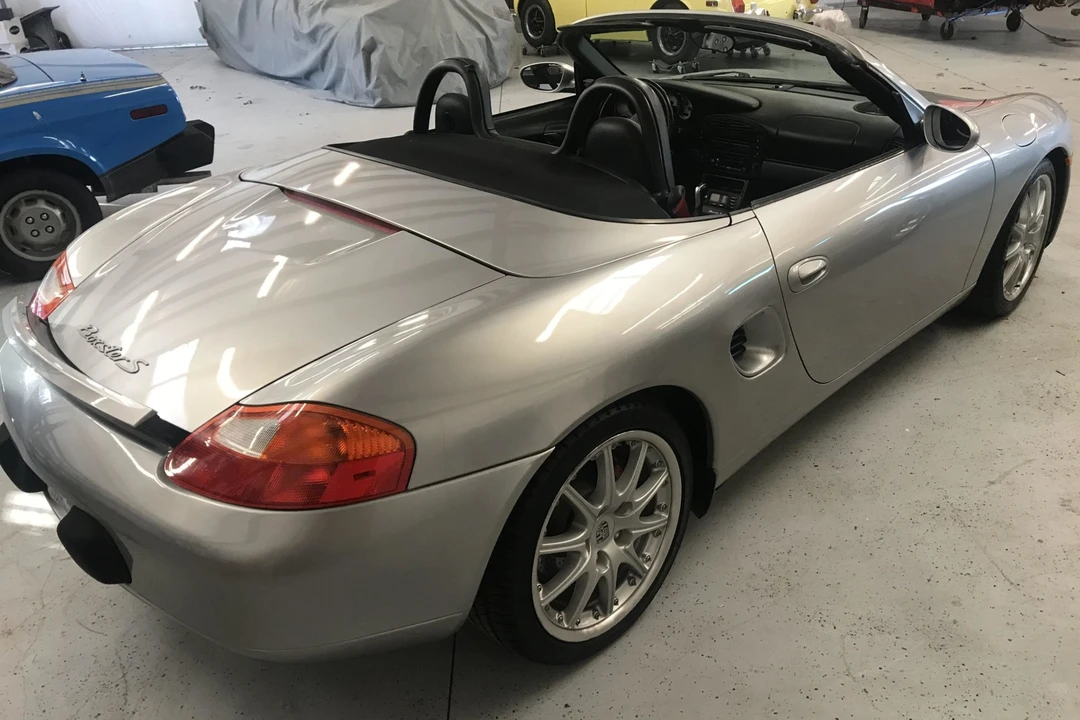 2001 Porsche 986 Boxster S - Image 8 of 31