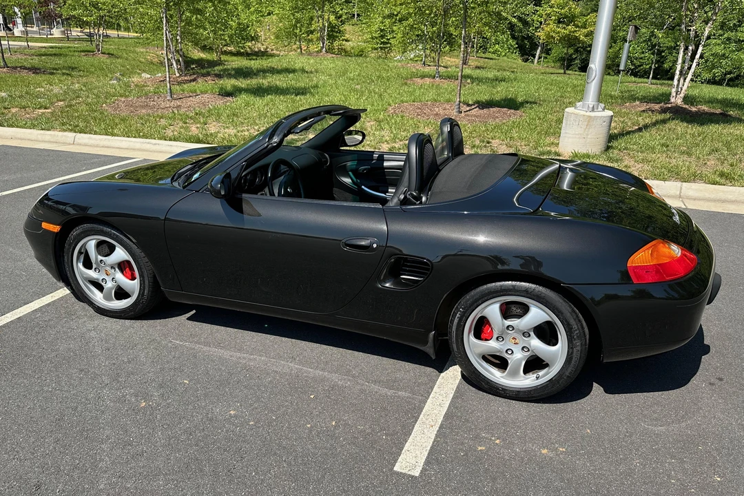 2001 Porsche 986 Boxster S - Image 4 of 31