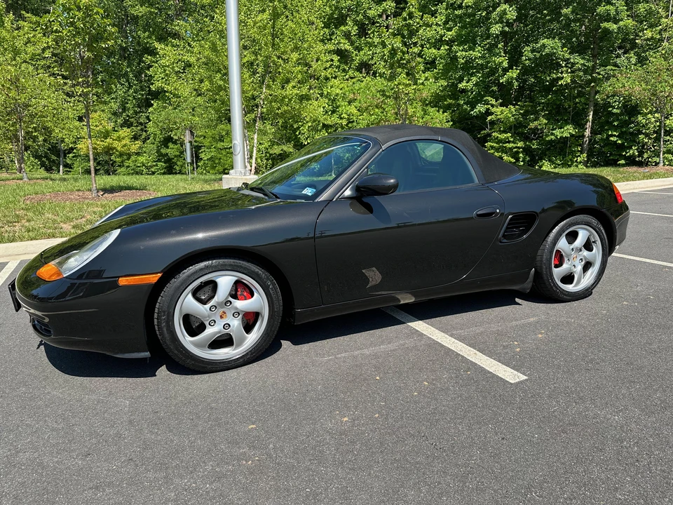 2001 Porsche 986 Boxster S - Image 11 of 31