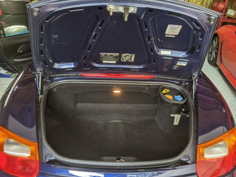 2001 Porsche 986 Boxster S - Image 5 of 12