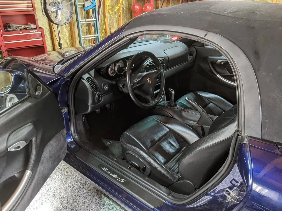 2001 Porsche 986 Boxster S - Image 6 of 12