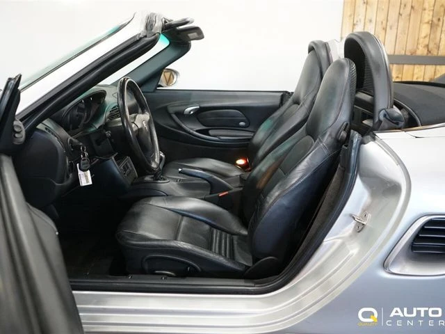 2001 Porsche 986 Boxster - Image 16 of 22