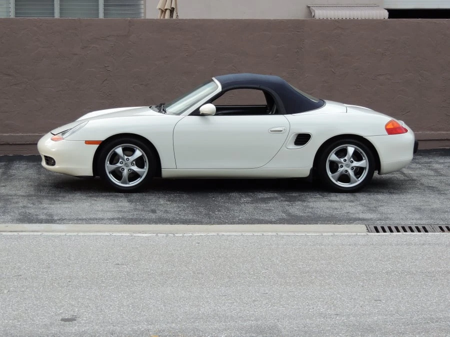 2001 Porsche 986 Boxster - Image 2 of 12