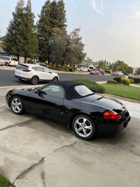 2001 Porsche 986 Boxster - Image 10 of 29