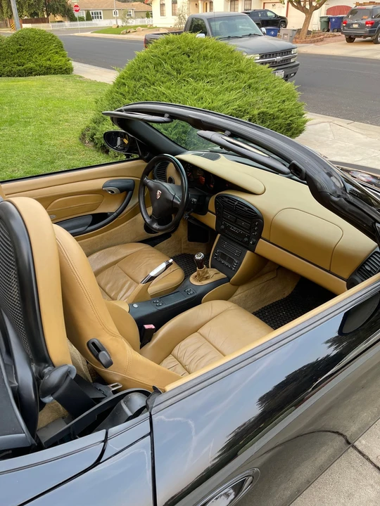 2001 Porsche 986 Boxster - Image 18 of 29