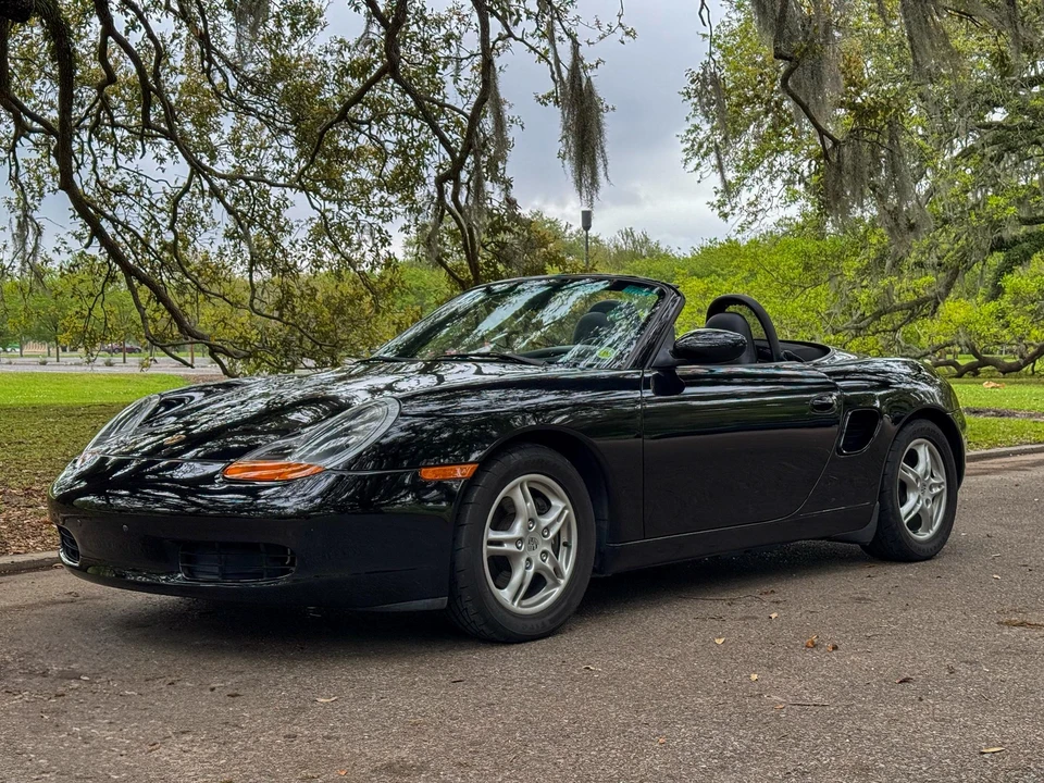 2001 Porsche 986 Boxster - Image 8 of 31