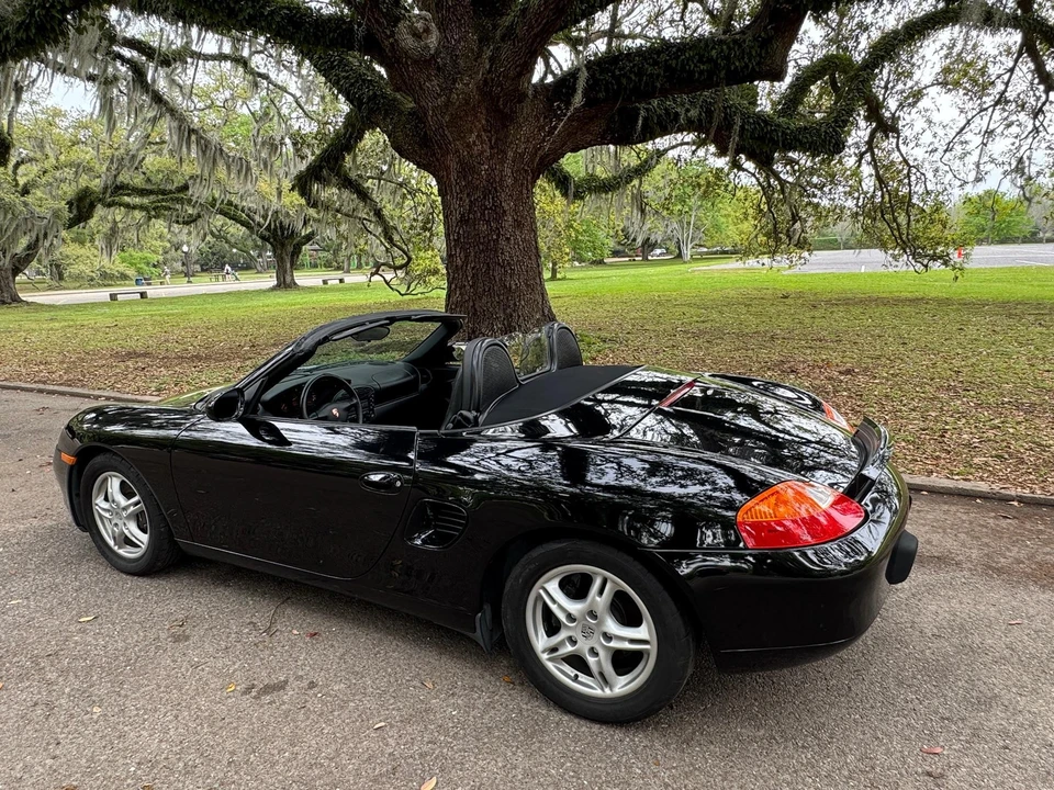 2001 Porsche 986 Boxster - Image 11 of 31