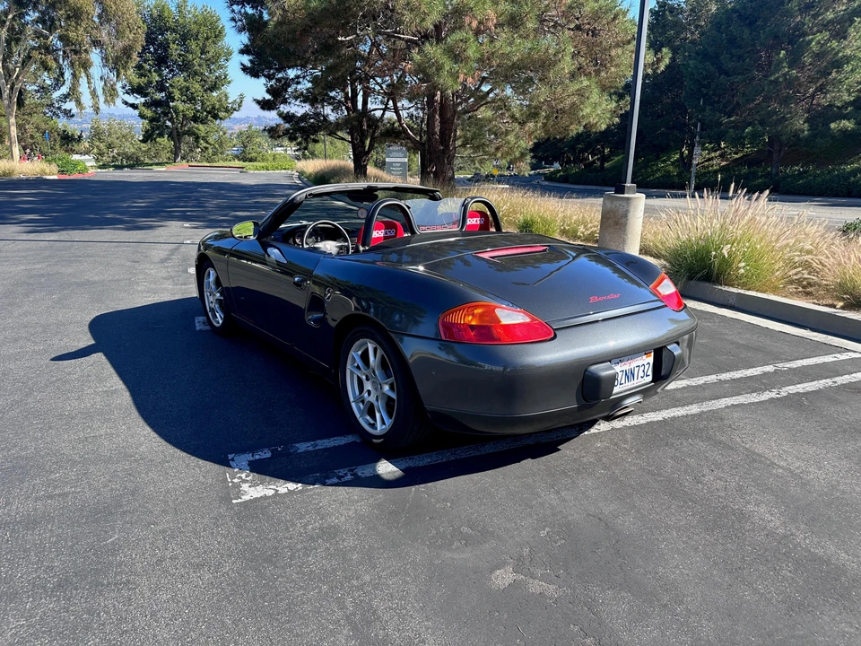 2001 Porsche 986 Boxster - Image 12 of 31