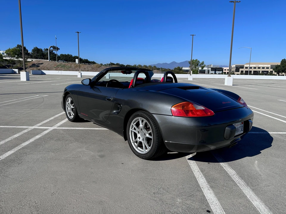 2001 Porsche 986 Boxster - Image 13 of 31