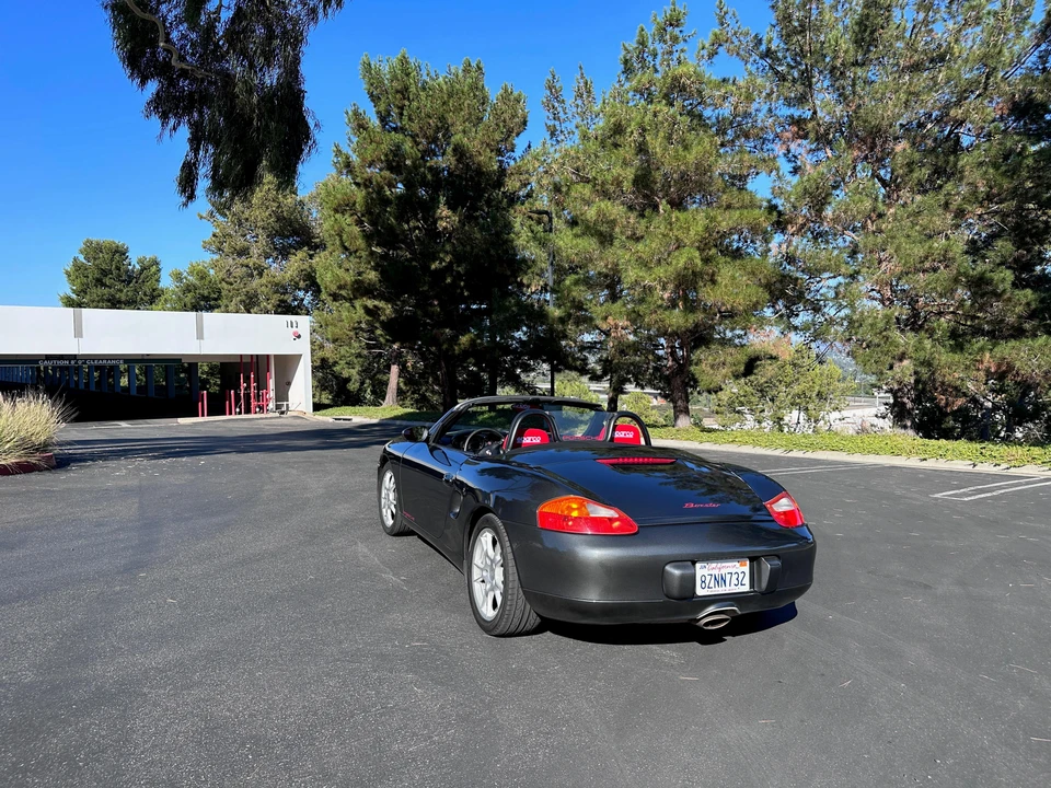 2001 Porsche 986 Boxster - Image 14 of 31