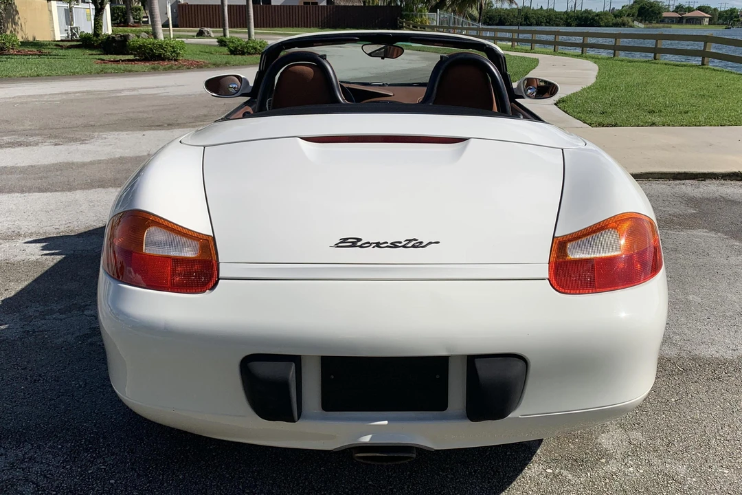 2001 Porsche 986 Boxster - Image 5 of 31