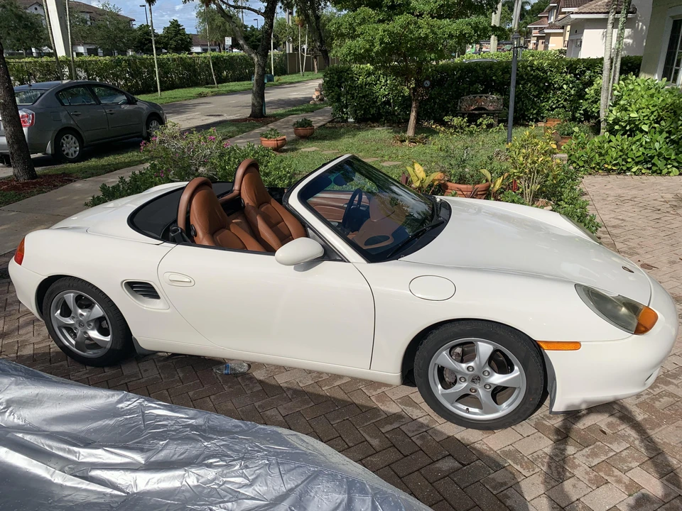 2001 Porsche 986 Boxster - Image 23 of 31