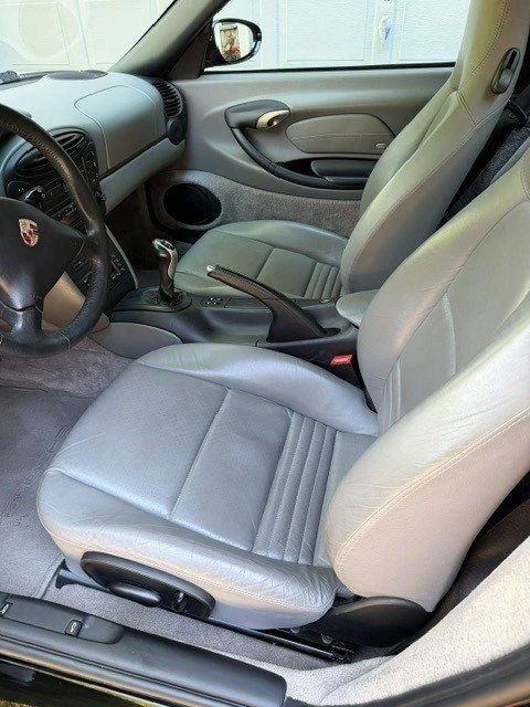 2001 Porsche 986 Boxster - Image 11 of 16