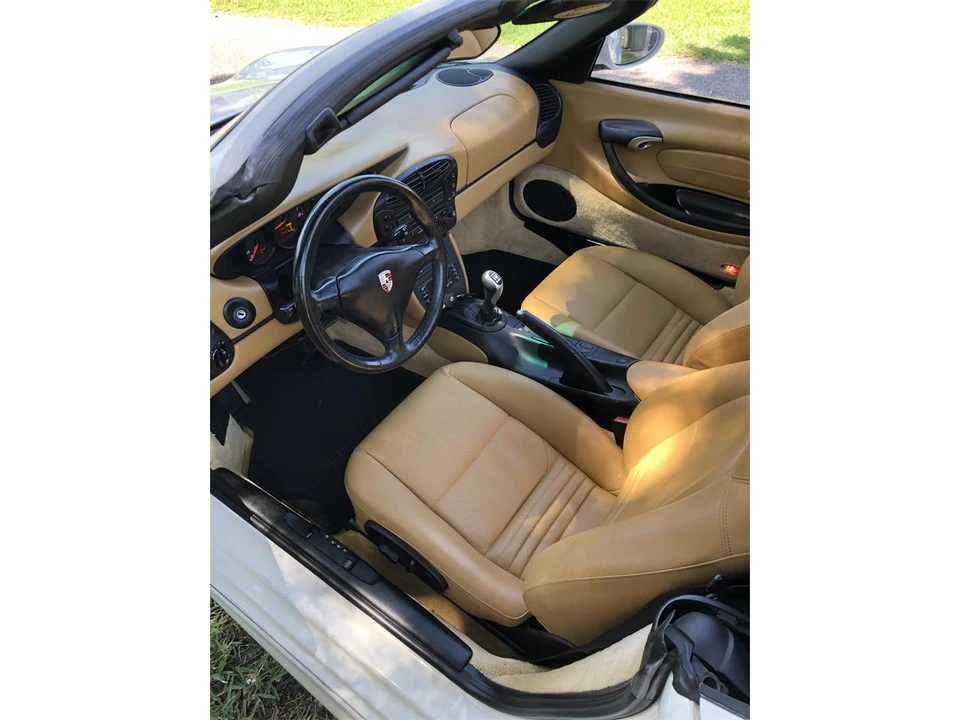 2001 Porsche 986 Boxster - Image 6 of 16