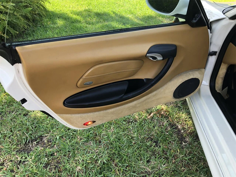 2001 Porsche 986 Boxster - Image 11 of 16