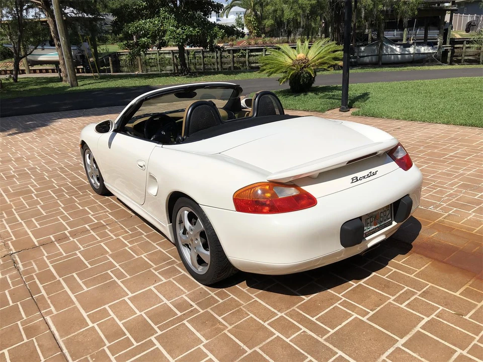 2001 Porsche 986 Boxster - Image 12 of 16