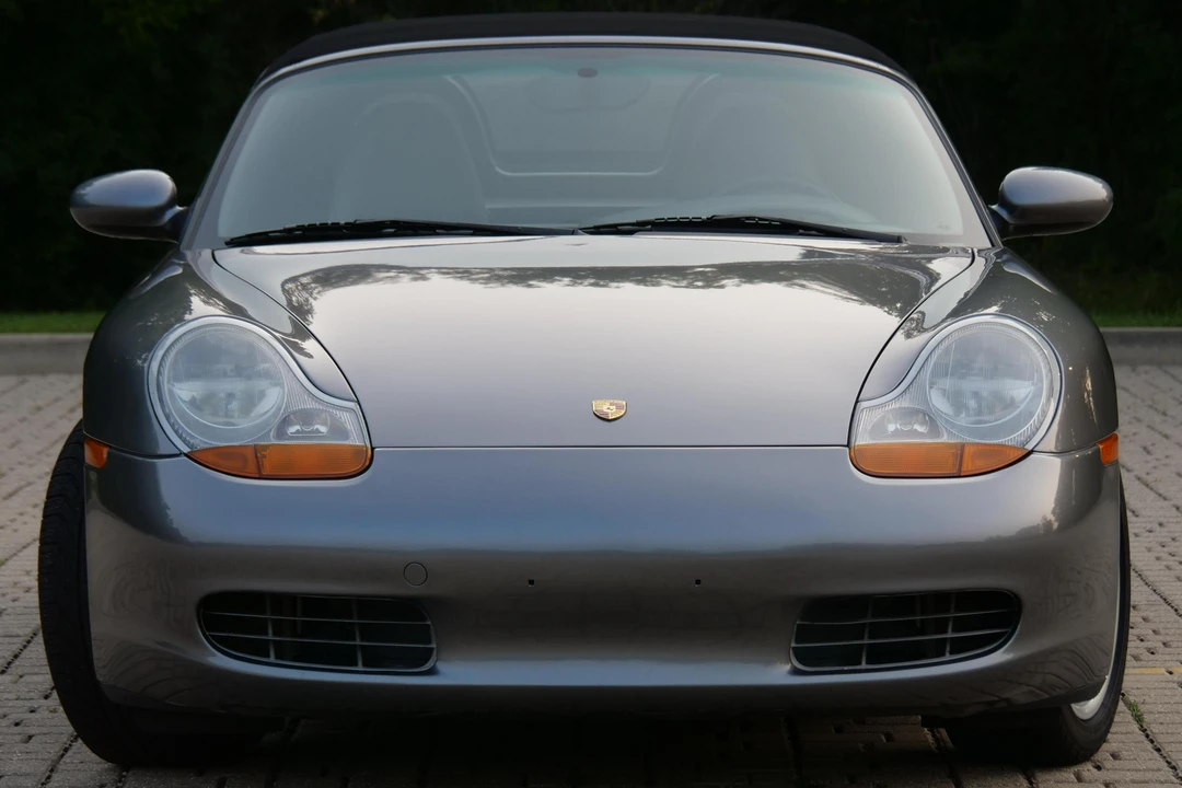 2001 Porsche 986 Boxster - Image 2 of 31