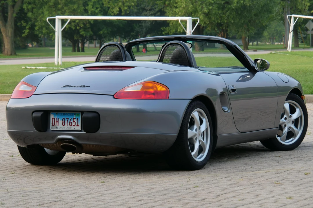 2001 Porsche 986 Boxster - Image 4 of 31
