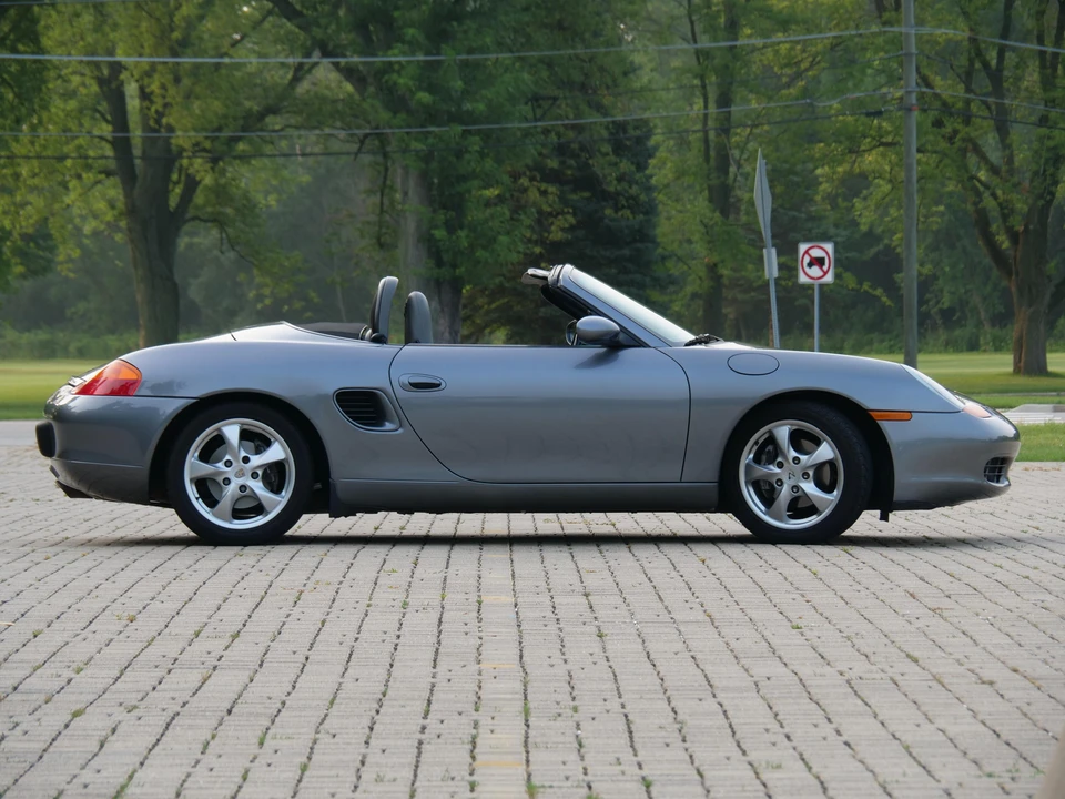 2001 Porsche 986 Boxster - Image 22 of 31