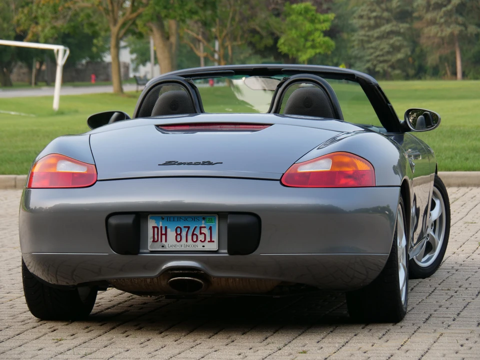 2001 Porsche 986 Boxster - Image 18 of 31
