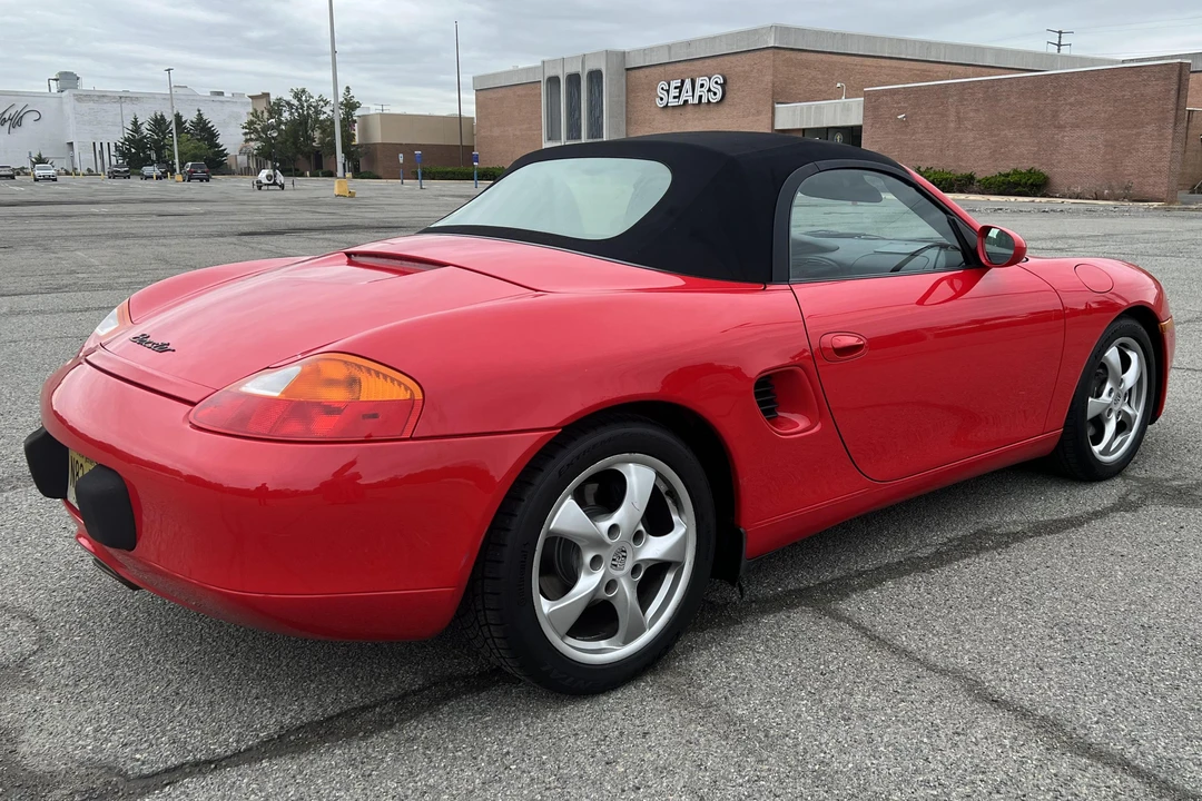 2001 Porsche 986 Boxster - Image 4 of 31