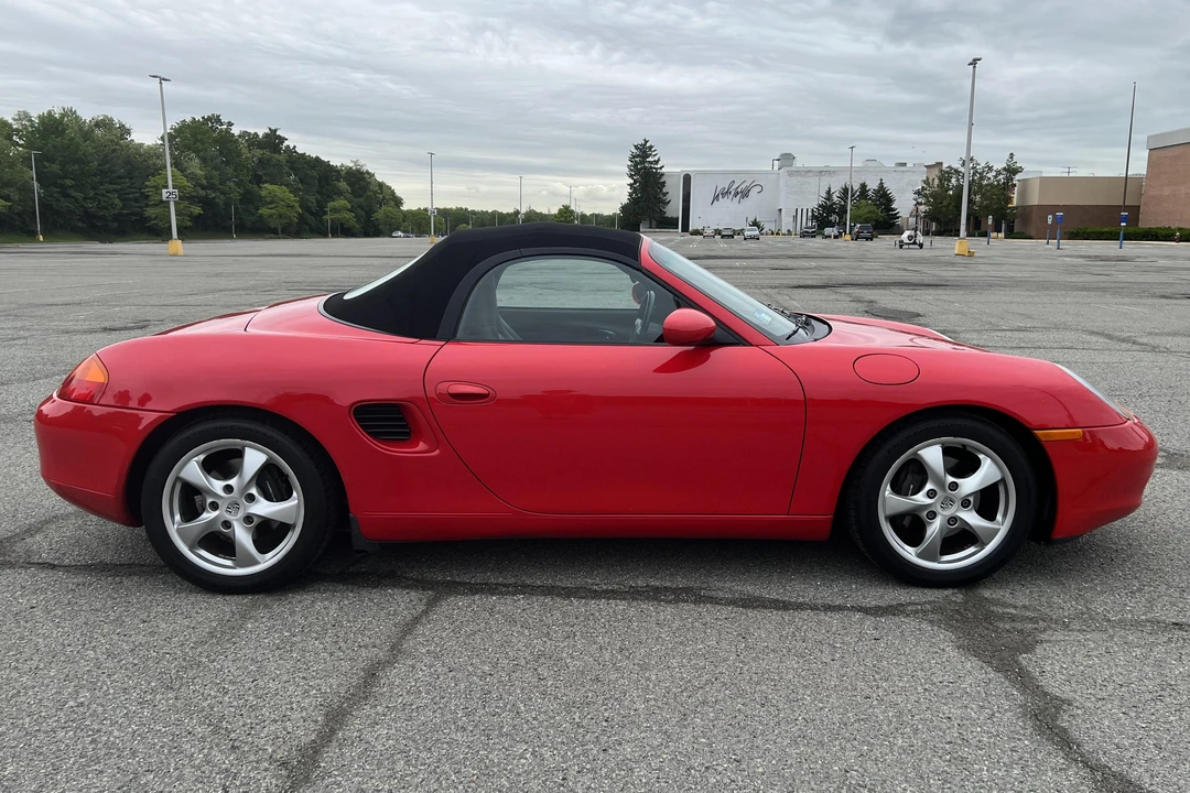 2001 Porsche 986 Boxster - Image 3 of 31