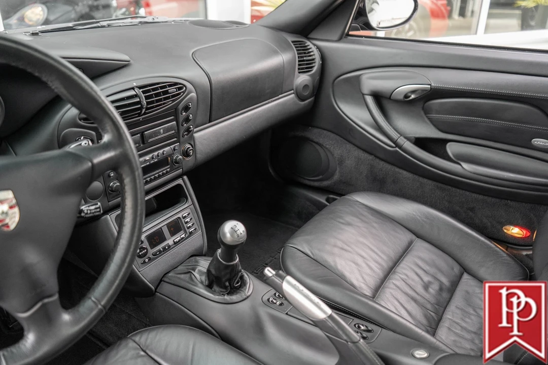 2001 Porsche 986 Boxster - Image 17 of 21