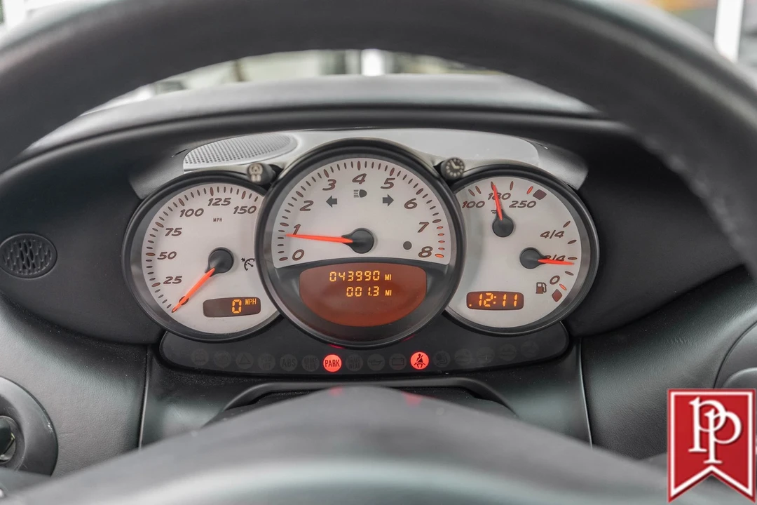 2001 Porsche 986 Boxster - Image 16 of 21