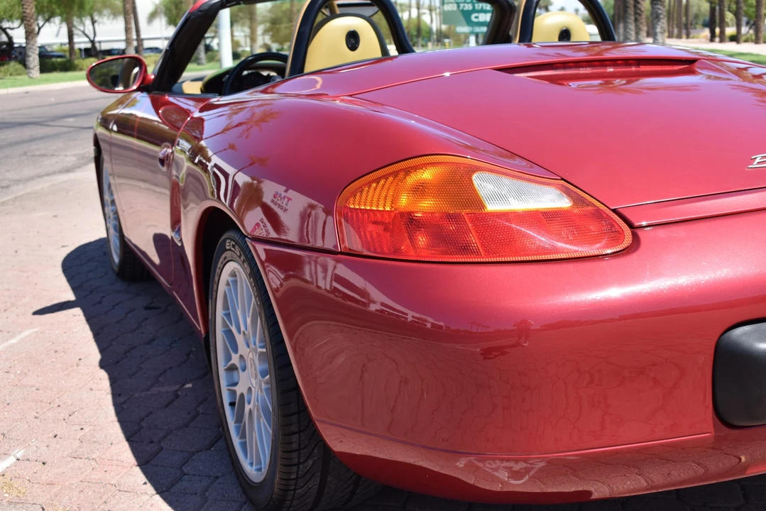 2001 Porsche 986 Boxster - Image 25 of 31