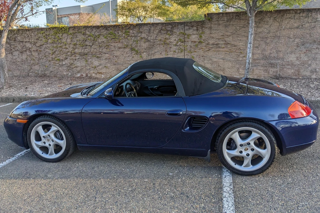 2001 Porsche 986 Boxster - Image 3 of 31