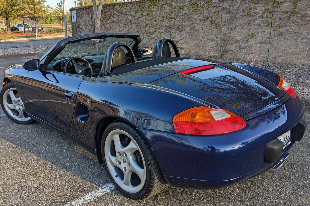 2001 Porsche 986 Boxster - Image 4 of 31