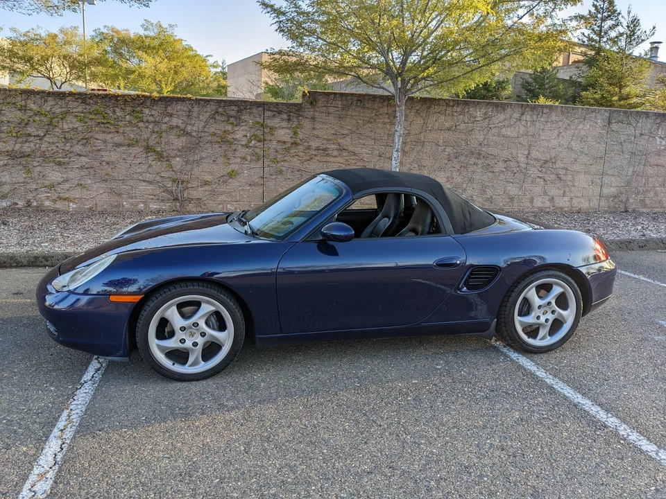 2001 Porsche 986 Boxster - Image 7 of 31