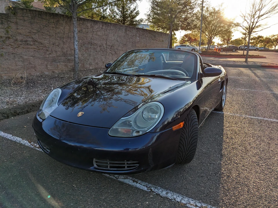 2001 Porsche 986 Boxster - Image 24 of 31