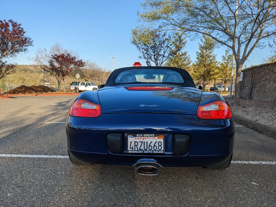 2001 Porsche 986 Boxster - Image 12 of 31