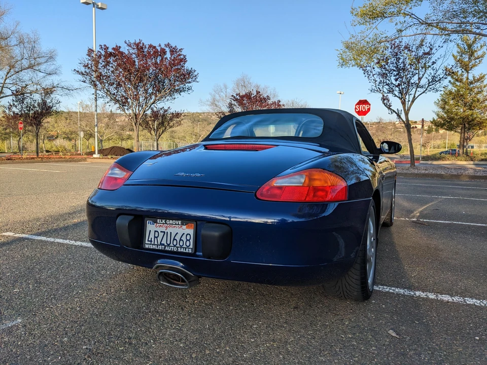 2001 Porsche 986 Boxster - Image 14 of 31