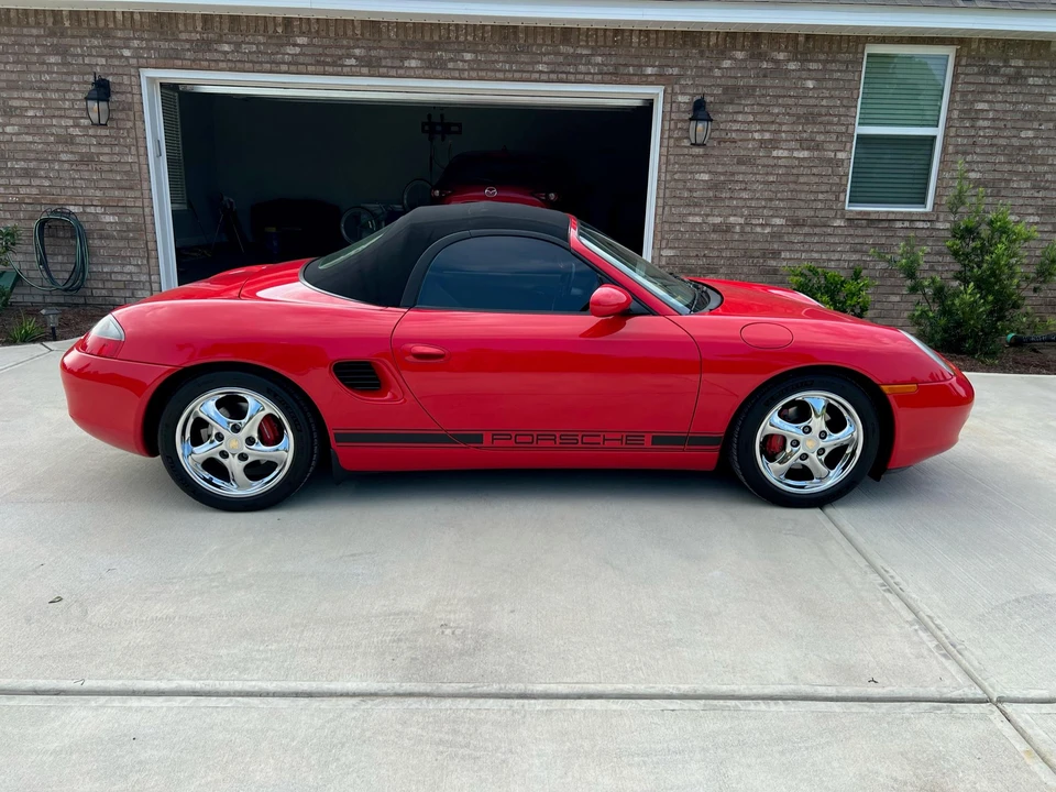2001 Porsche 986 Boxster - Image 10 of 31