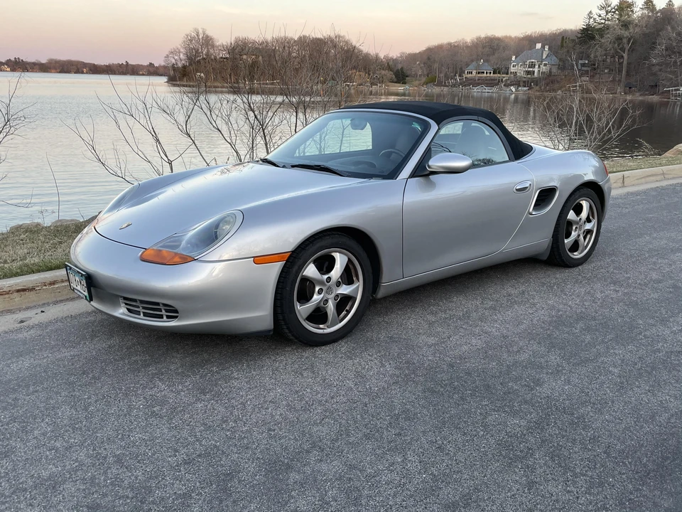 2001 Porsche 986 Boxster - Image 14 of 31