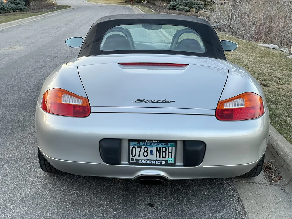2001 Porsche 986 Boxster - Image 18 of 31