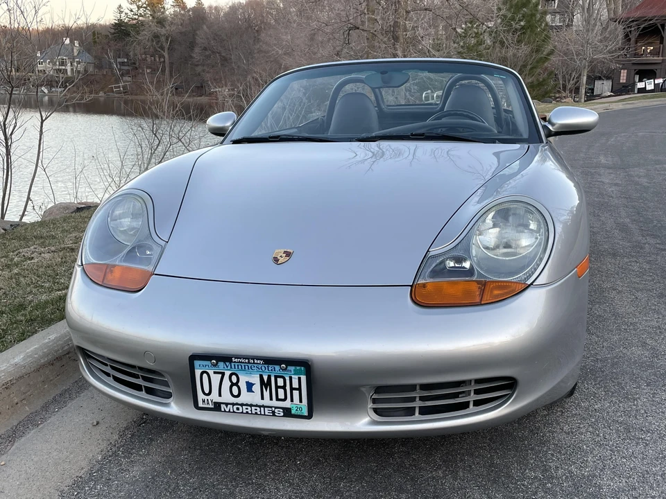 2001 Porsche 986 Boxster - Image 7 of 31